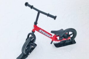 小出スキー場でレンタルできるスノーストライダー（雪上用アタッチメント付き）