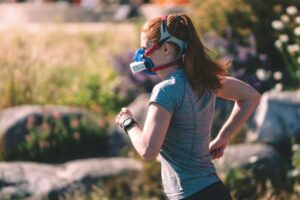 登山で体に起きるとされる変化のイメージ