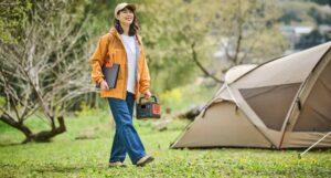【登山で電力確保】