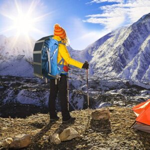 登山でのソーラーパネルの使い方